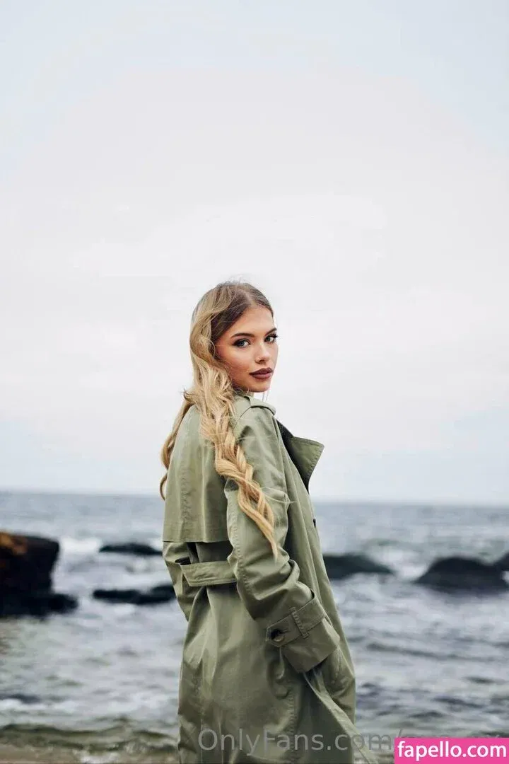 Evie_X Onlyfans Photo Gallery 