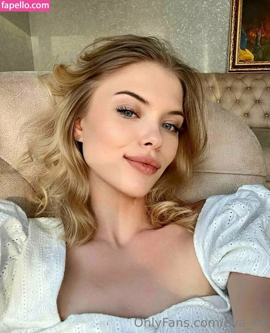 Evie_X Onlyfans Photo Gallery 