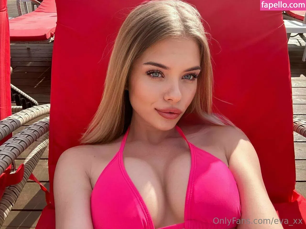 Evie_X Onlyfans Photo Gallery 