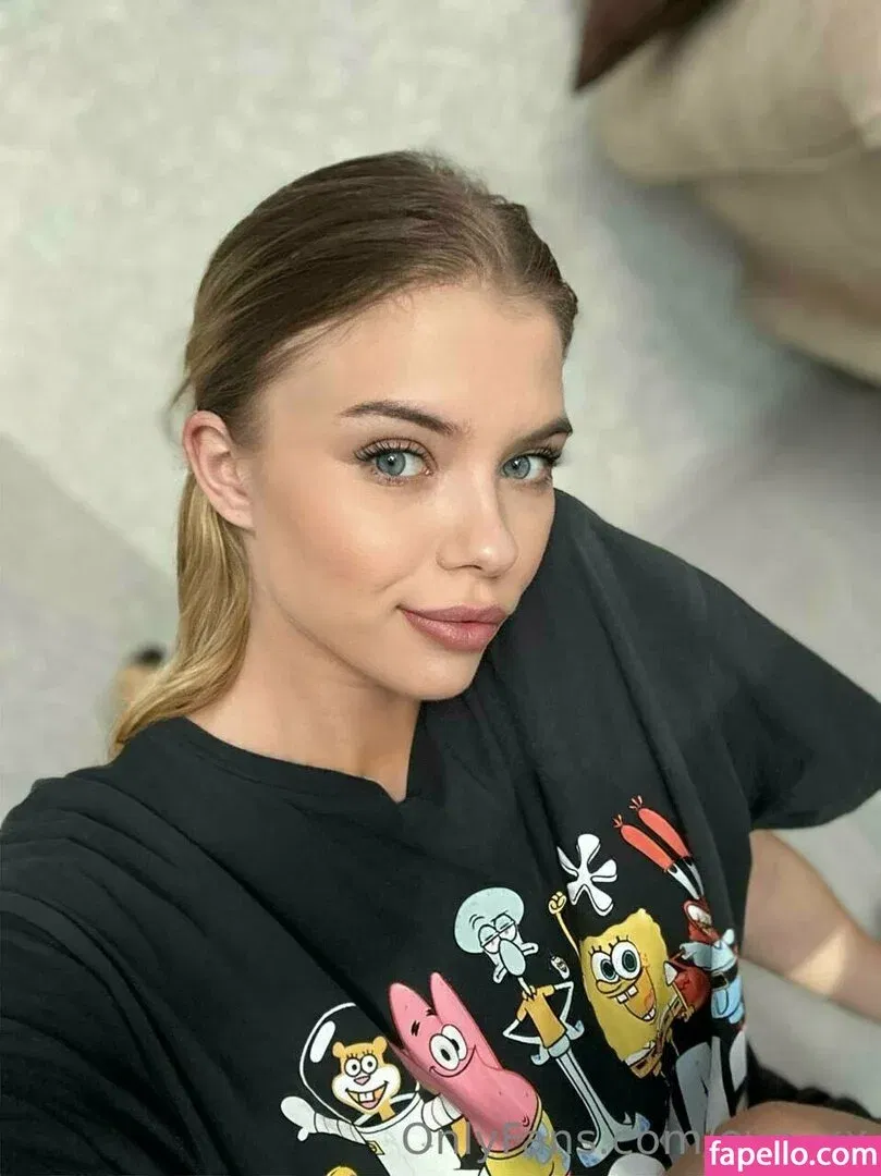 Evie_X Onlyfans Photo Gallery 