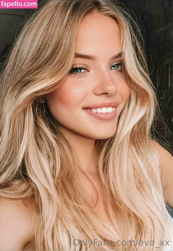 Evie_X Onlyfans Photo Gallery 