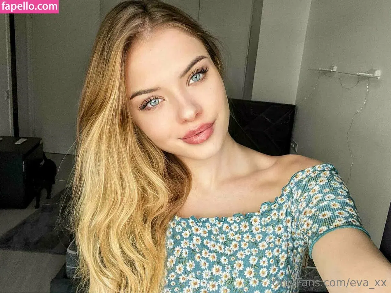 Evie_X Onlyfans Photo Gallery 