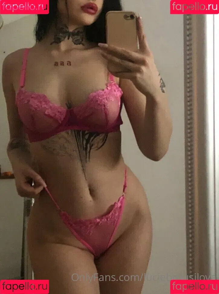 luciebrousilova Onlyfans Photo Gallery 