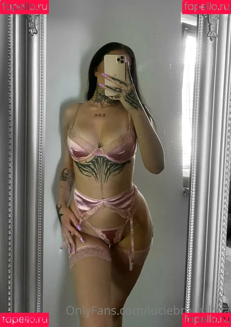 luciebrousilova Onlyfans Photo Gallery 