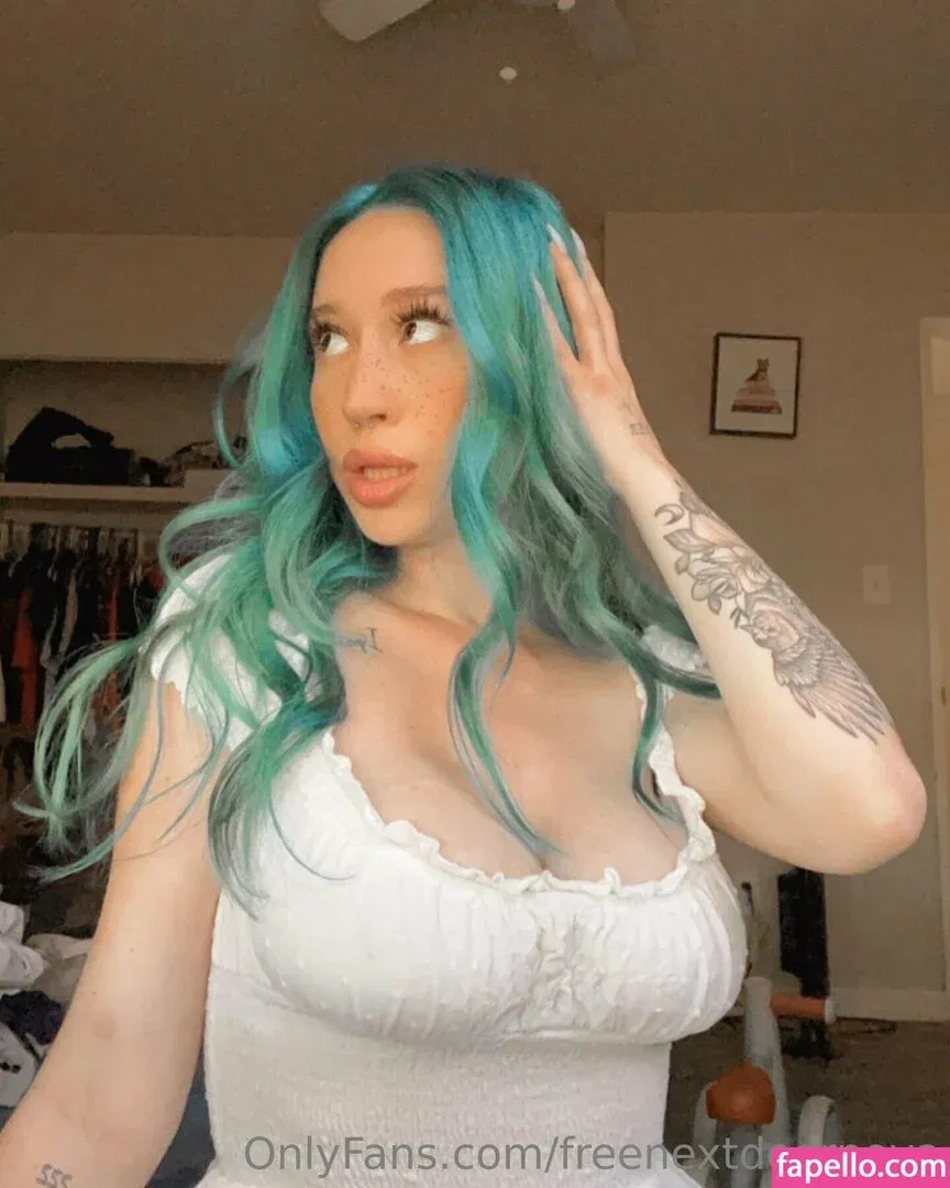 freenextdoornova Onlyfans Photo Gallery 