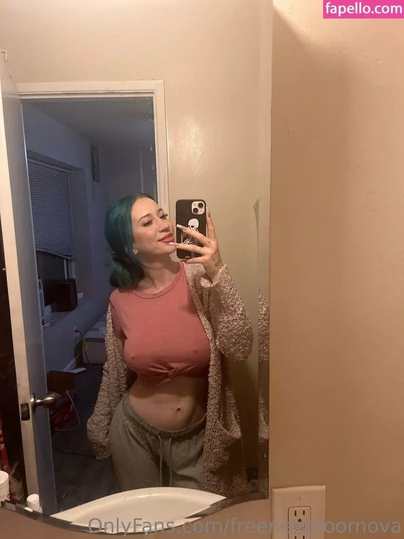 freenextdoornova Onlyfans Photo Gallery 
