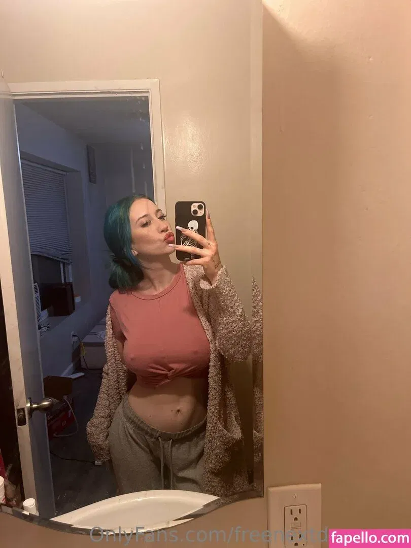 freenextdoornova Onlyfans Photo Gallery 