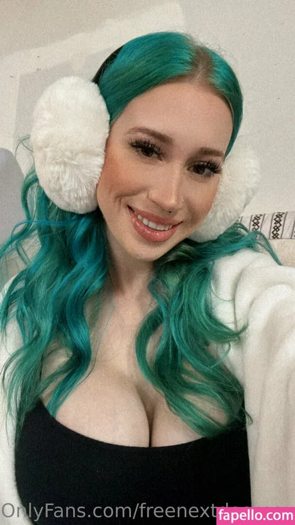 freenextdoornova Onlyfans Photo Gallery 