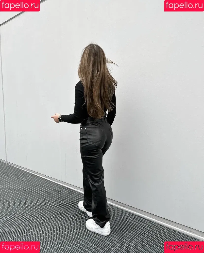Hannah Cauko Onlyfans Photo Gallery 