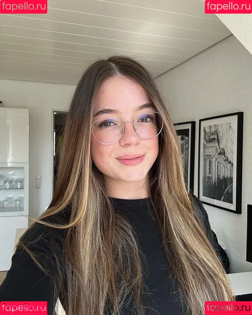 Hannah Cauko Onlyfans Photo Gallery 