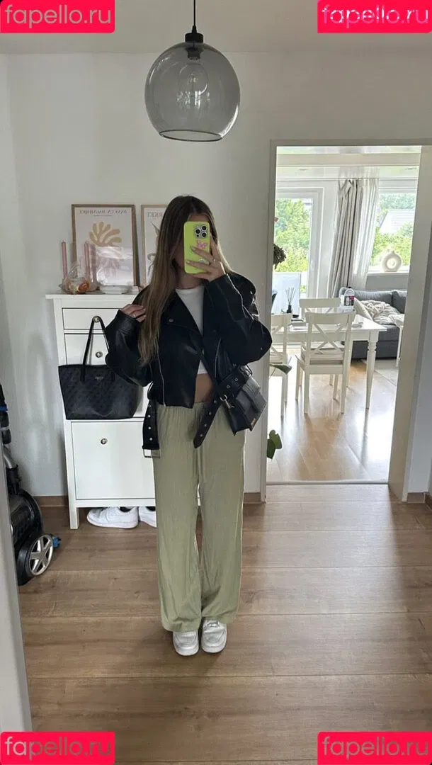 Hannah Cauko Onlyfans Photo Gallery 