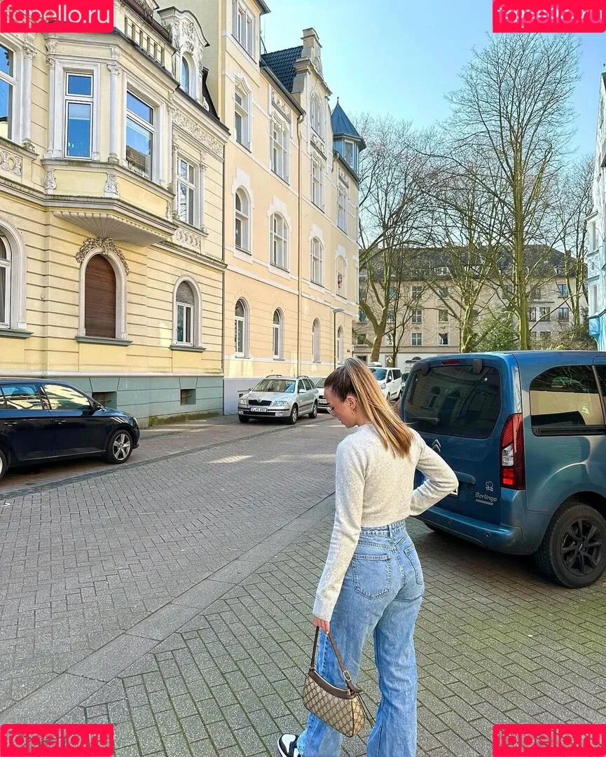 Hannah Cauko Onlyfans Photo Gallery 