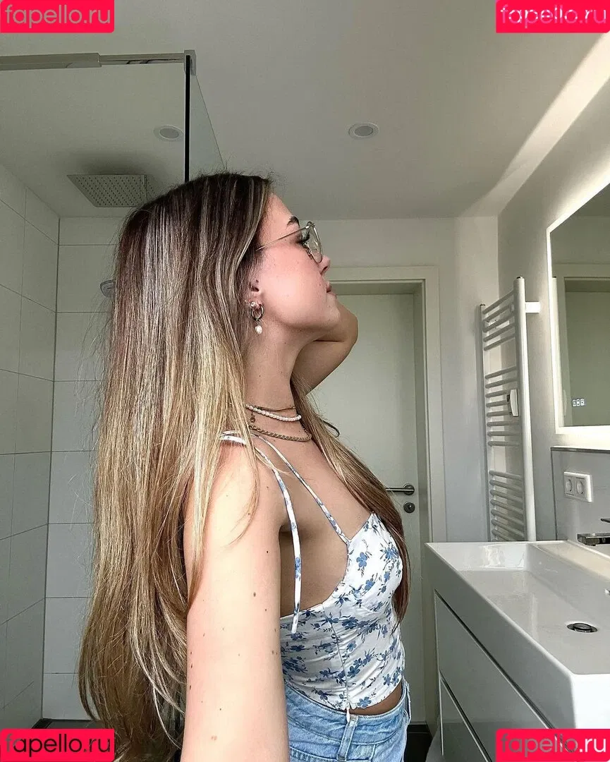 Hannah Cauko Onlyfans Photo Gallery 
