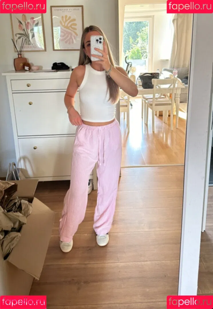 Hannah Cauko Onlyfans Photo Gallery 