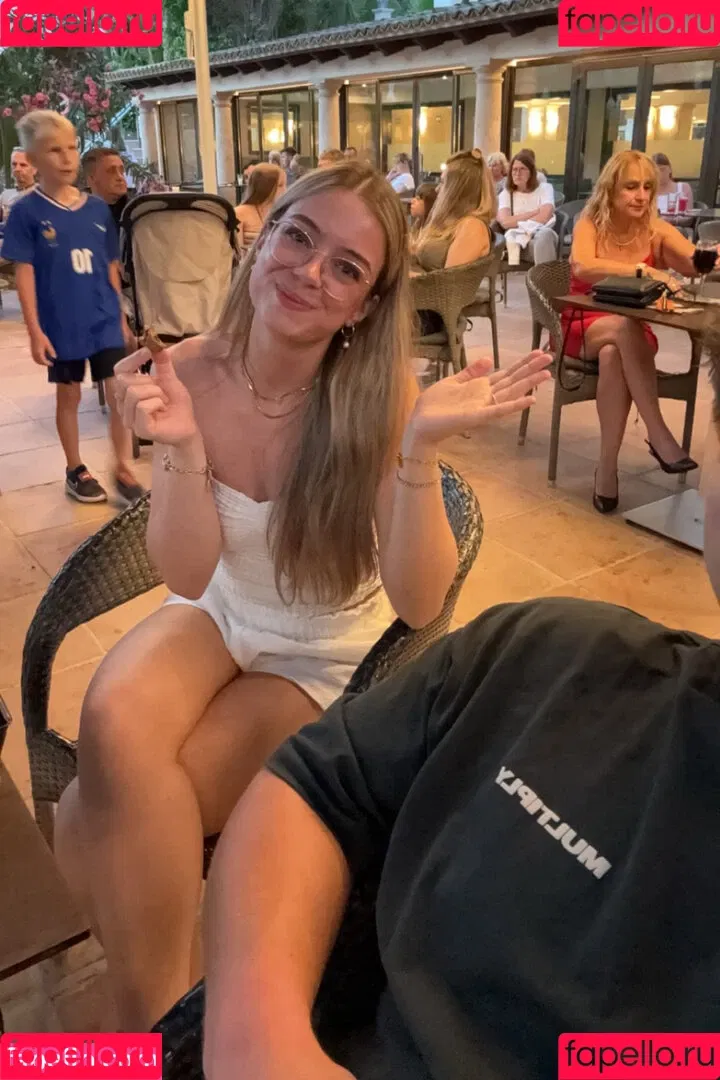 Hannah Cauko Onlyfans Photo Gallery 