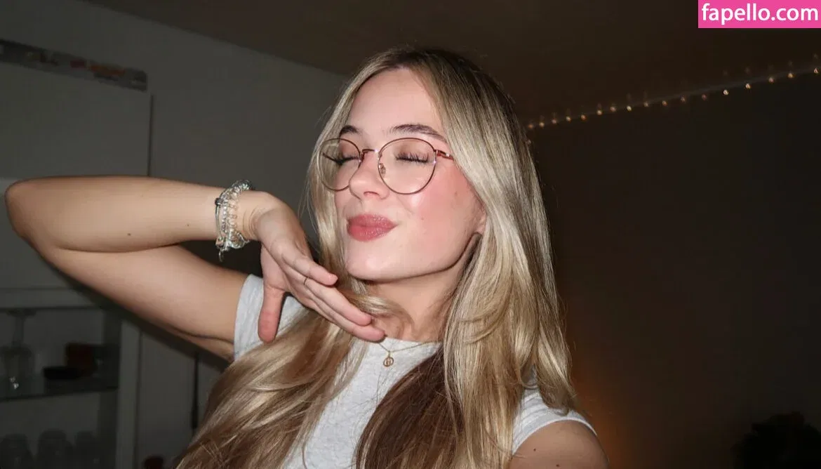 Hannah Cauko Onlyfans Photo Gallery 