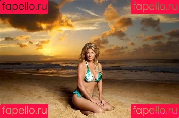 Rachel Hunter Onlyfans Photo Gallery 
