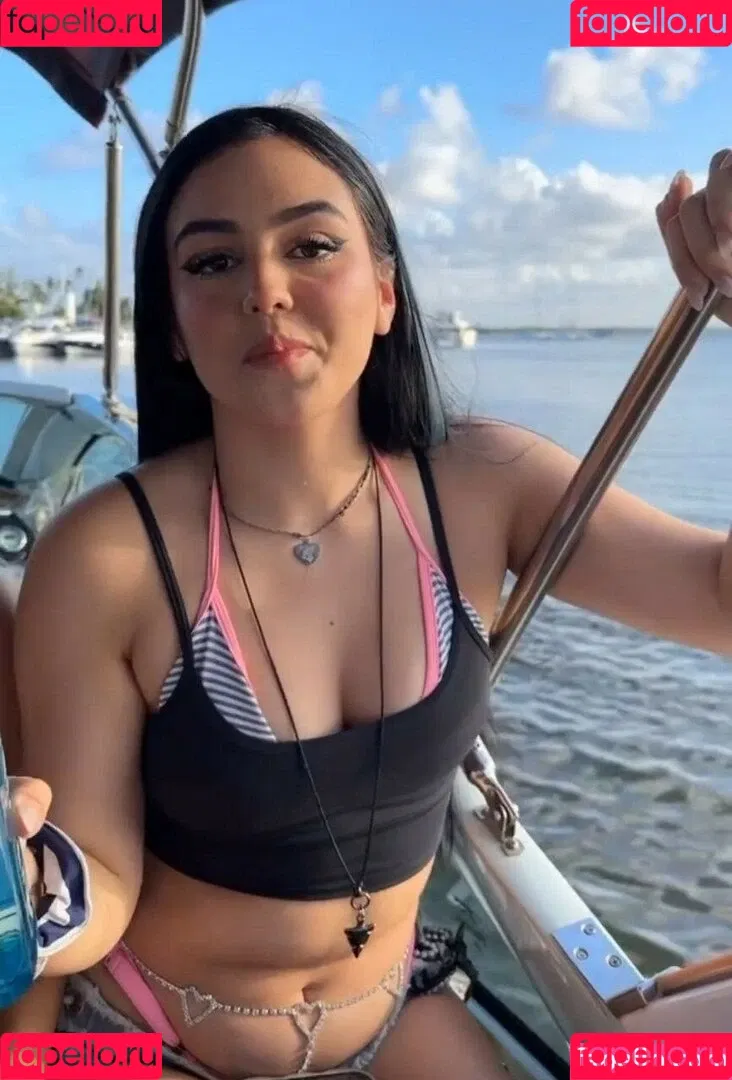 MC Bella Angel Onlyfans Photo Gallery 