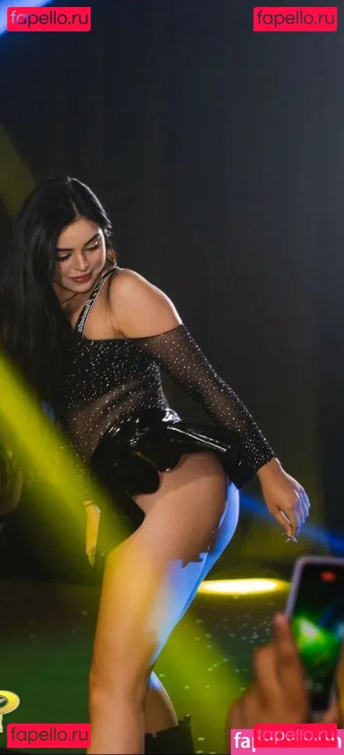 MC Bella Angel Onlyfans Photo Gallery 