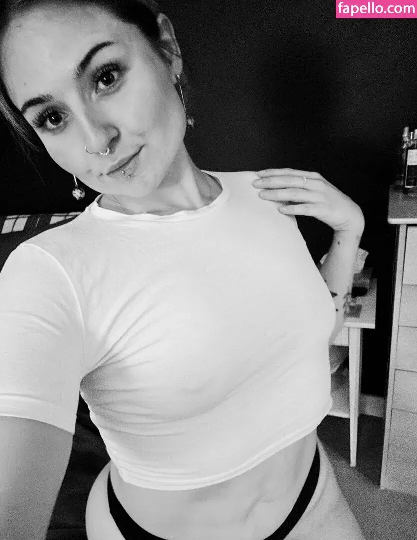 Enchantress Onlyfans Photo Gallery 