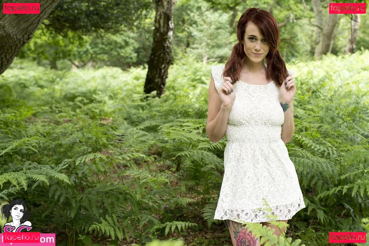 charlottesomething Onlyfans Photo Gallery 