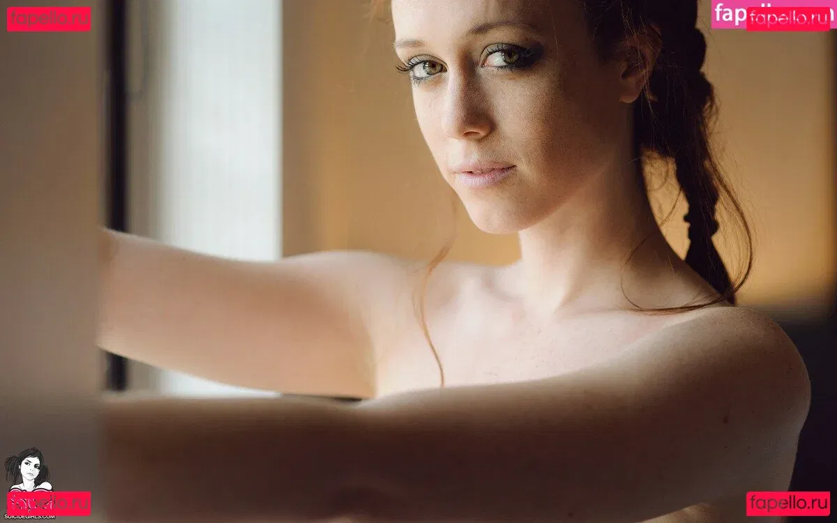 charlottesomething Onlyfans Photo Gallery 