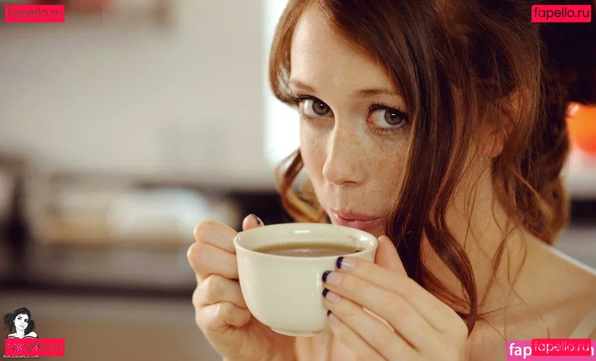 charlottesomething Onlyfans Photo Gallery 