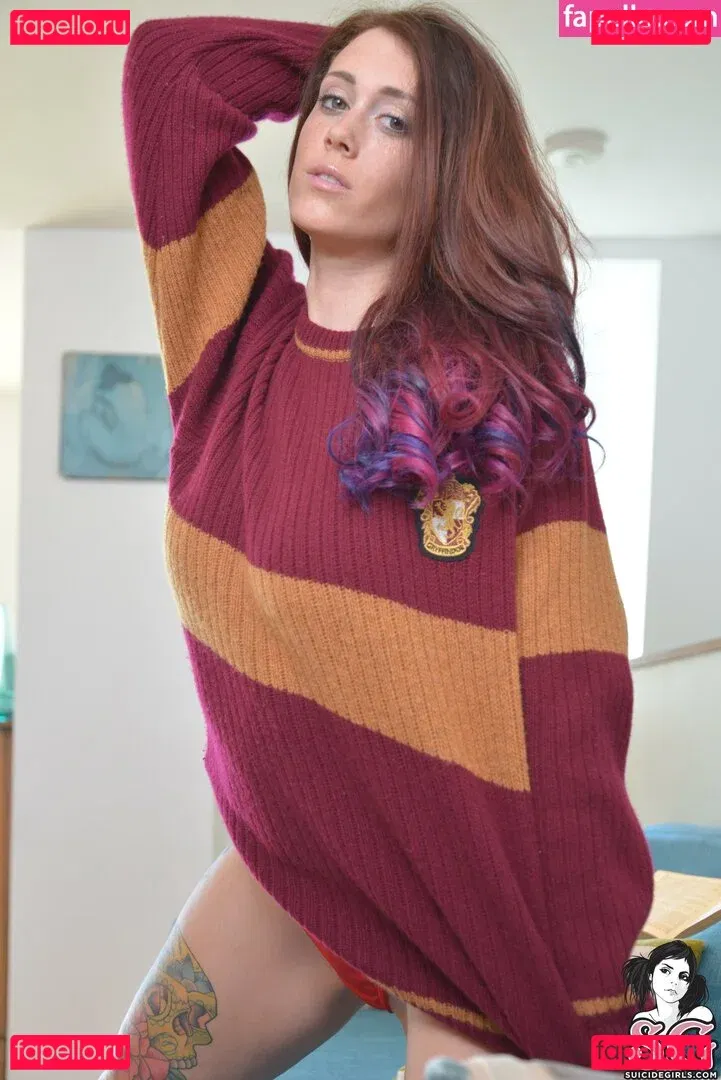 charlottesomething Onlyfans Photo Gallery 