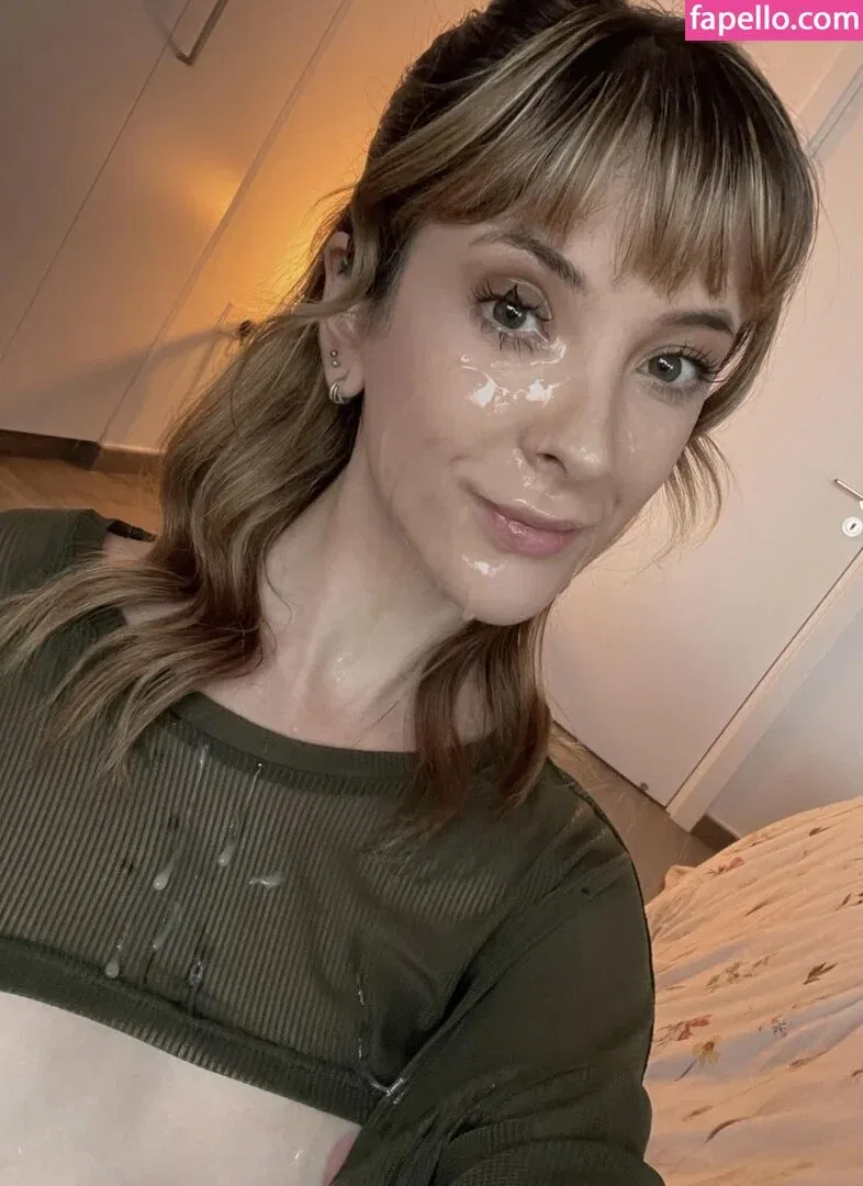 JadeVow / lilpidge Onlyfans Photo Gallery 