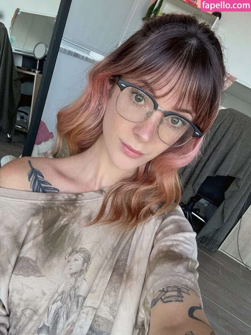 JadeVow / lilpidge Onlyfans Photo Gallery 