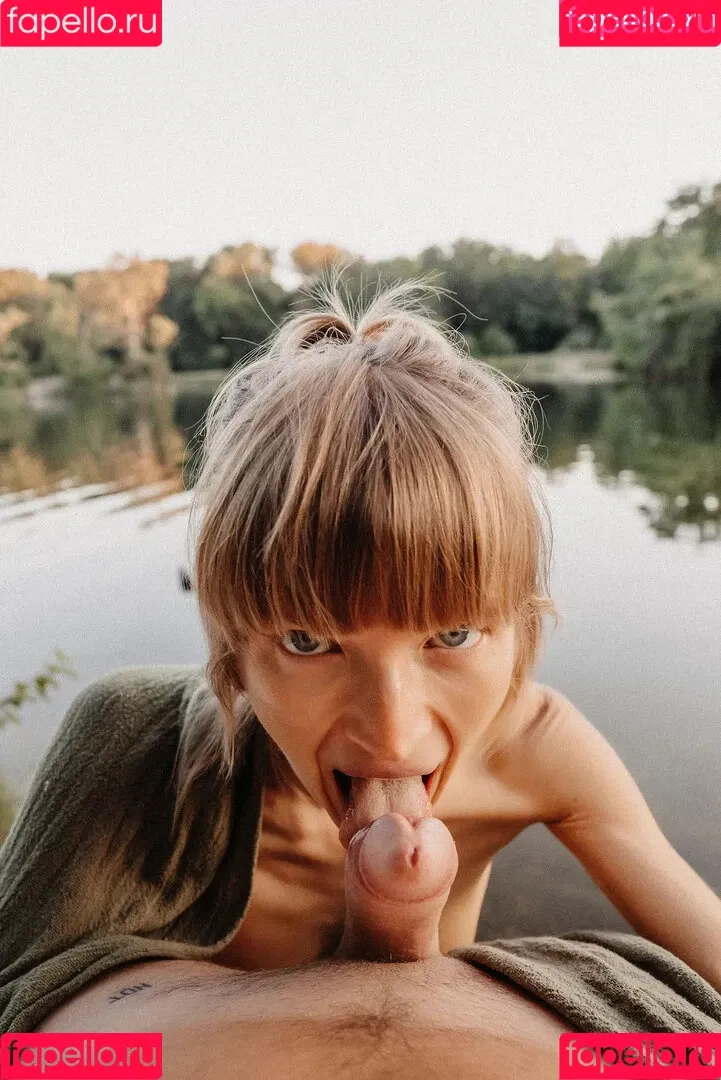 Lia Schmitt Onlyfans Photo Gallery 