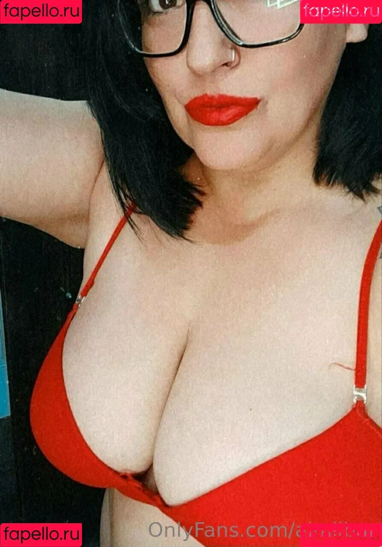 almiibar Onlyfans Photo Gallery 