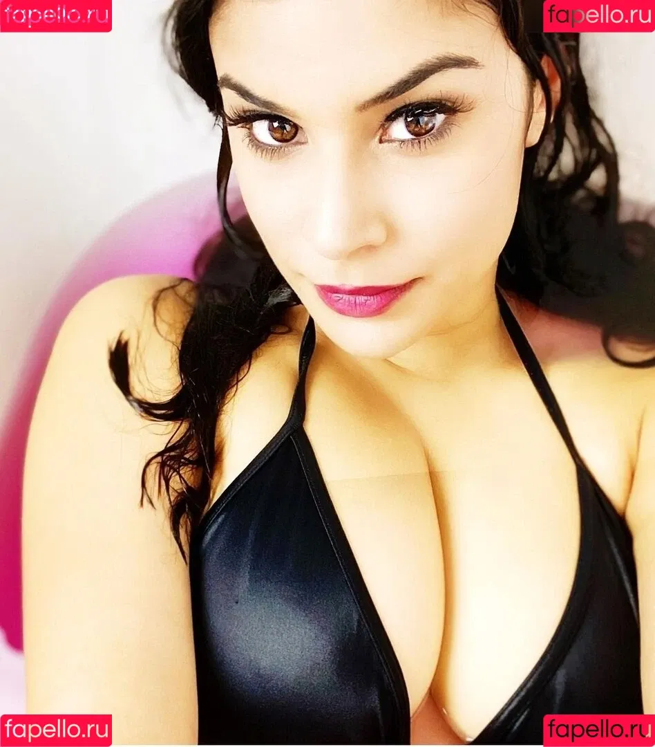 Requests - Closed - Onlyfans Photo Gallery 