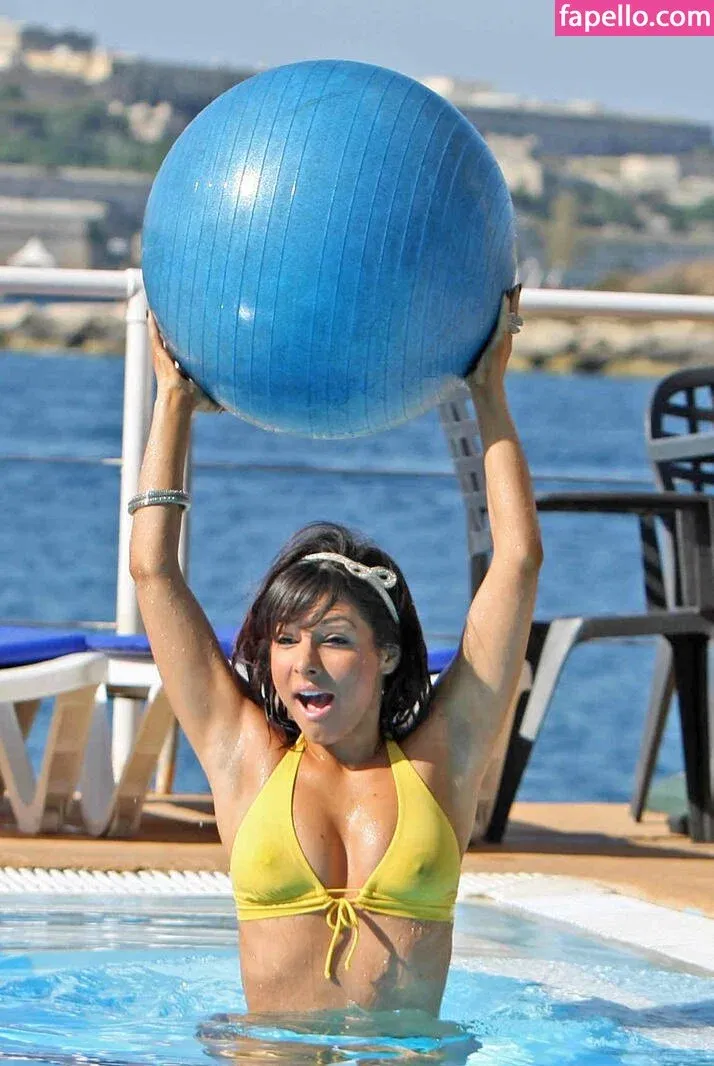 pltt.nl Onlyfans Photo Gallery 