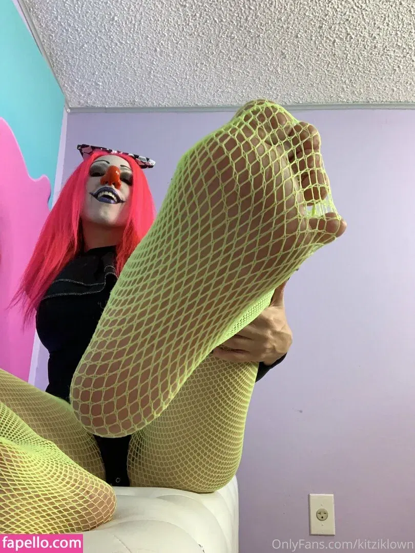 kitziklown Onlyfans Photo Gallery 