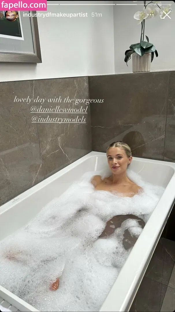 Danni Wells Onlyfans Photo Gallery 