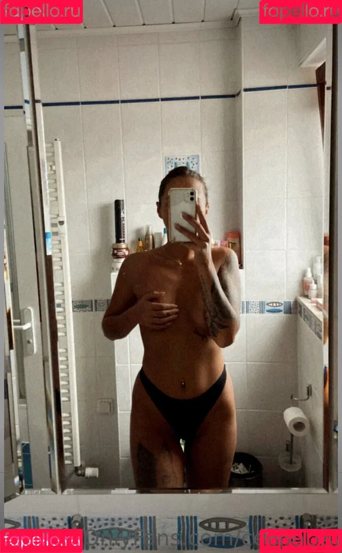 Celina Pop Onlyfans Photo Gallery 