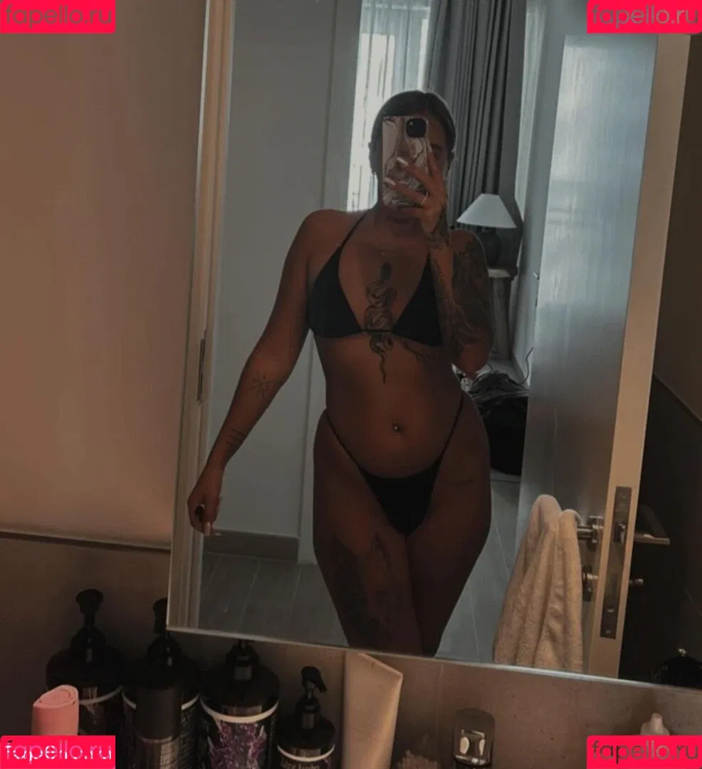 Celina Pop Onlyfans Photo Gallery 