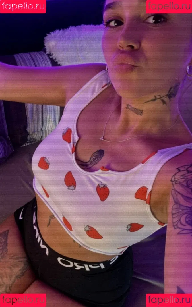 Celina Pop Onlyfans Photo Gallery 