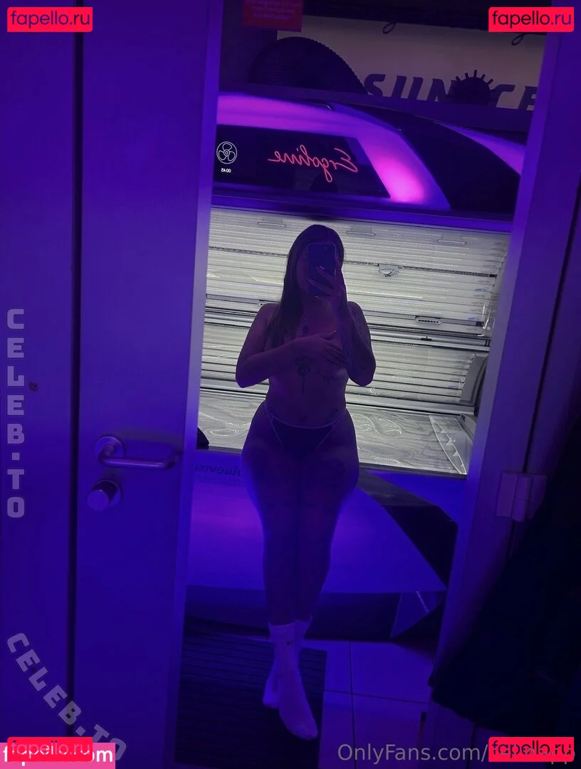 Celina Pop Onlyfans Photo Gallery 