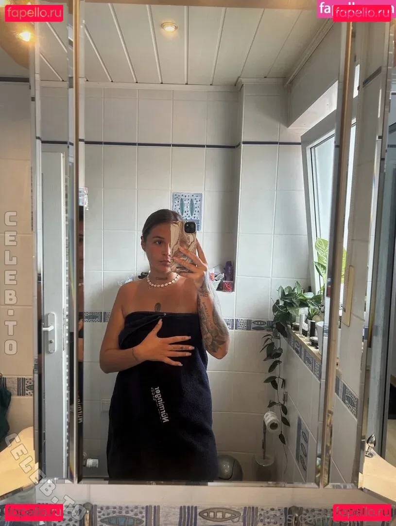 Celina Pop Onlyfans Photo Gallery 