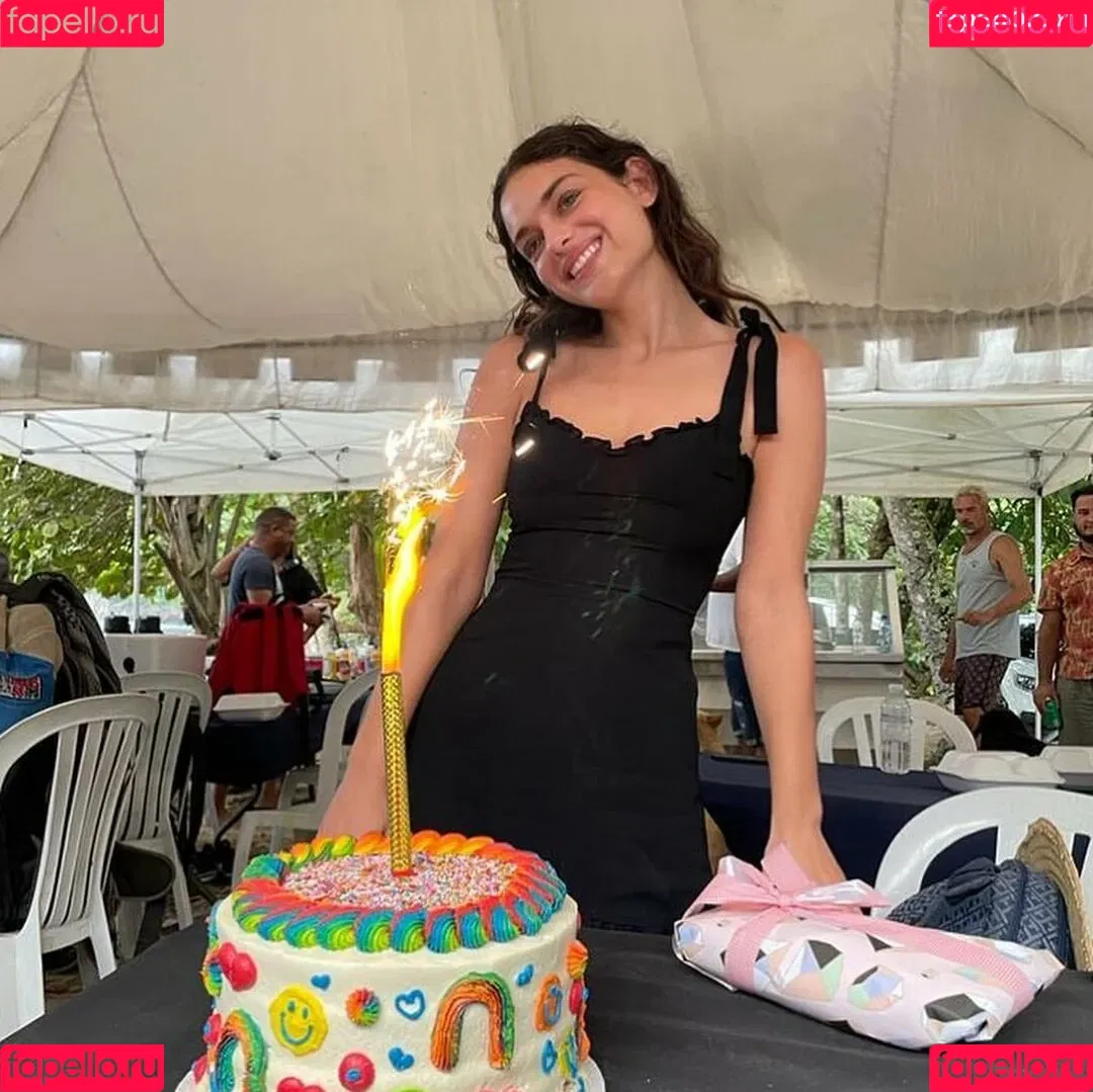 Odeya Rush Onlyfans Photo Gallery 