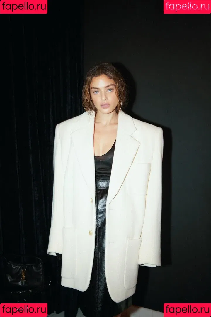 Odeya Rush Onlyfans Photo Gallery 