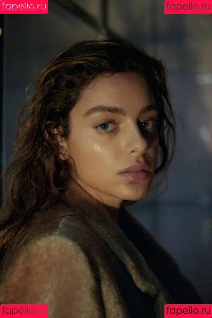 Odeya Rush Onlyfans Photo Gallery 