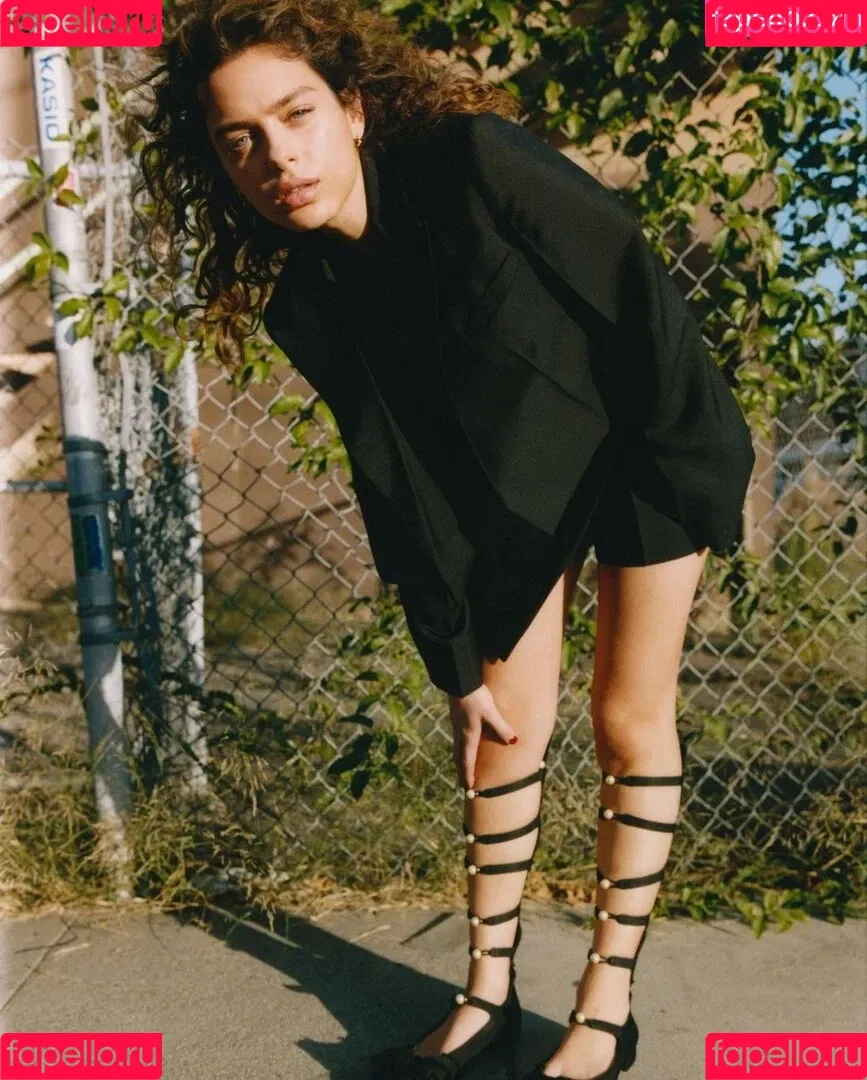 Odeya Rush Onlyfans Photo Gallery 