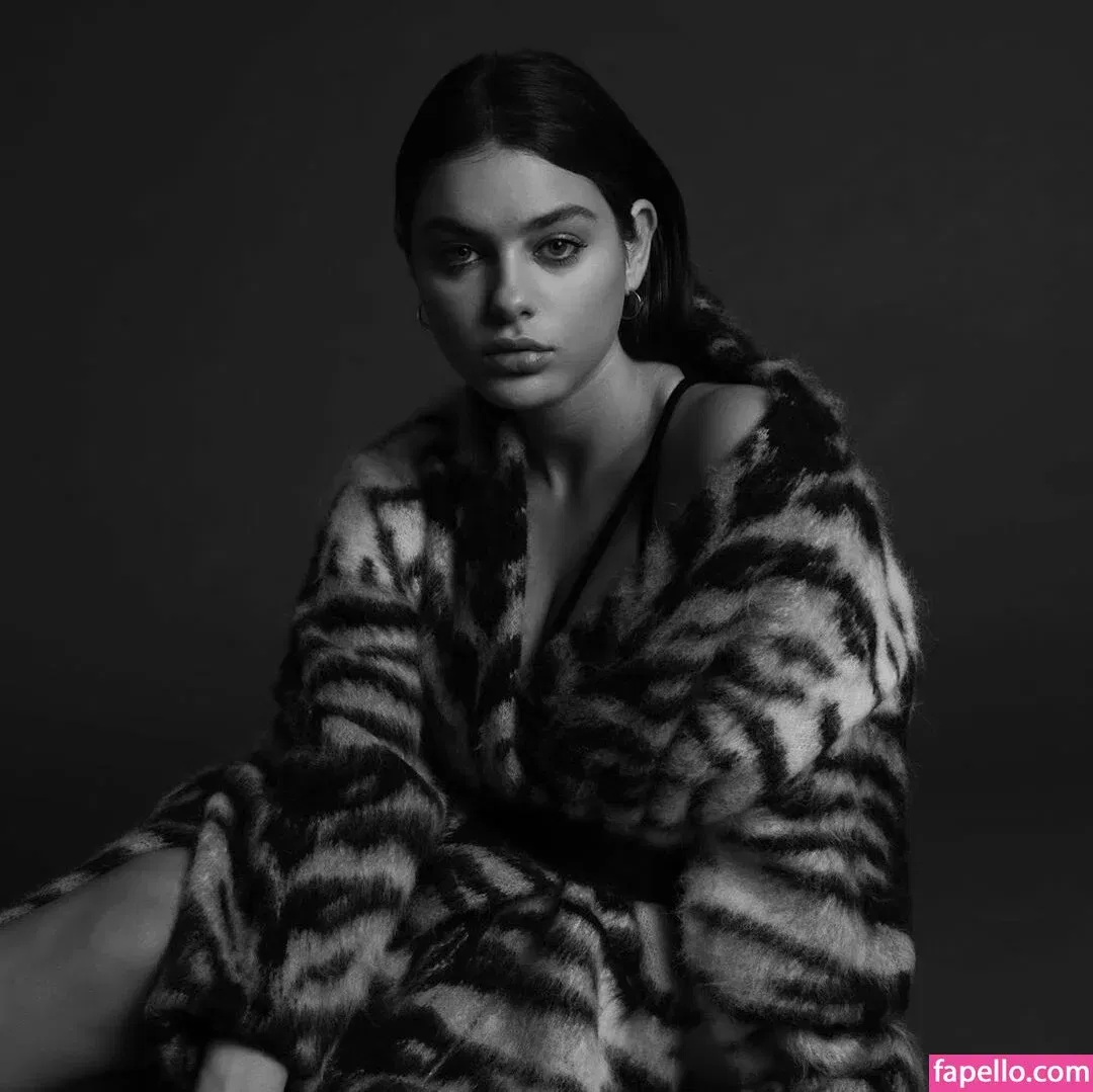 Odeya Rush Onlyfans Photo Gallery 