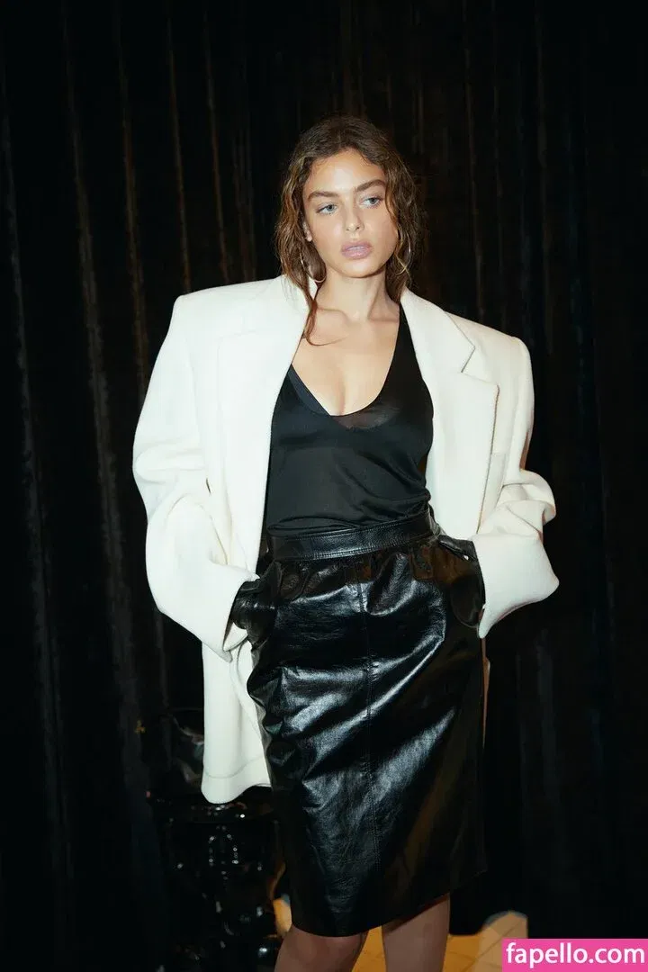 Odeya Rush Onlyfans Photo Gallery 