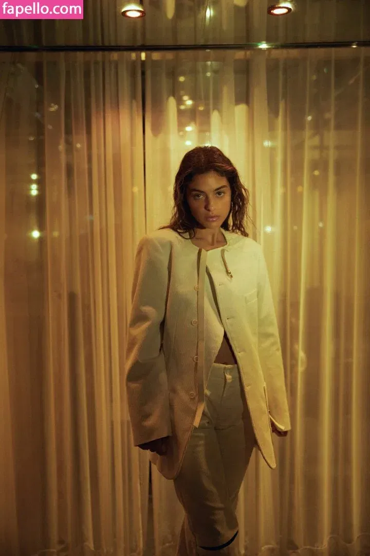 Odeya Rush Onlyfans Photo Gallery 