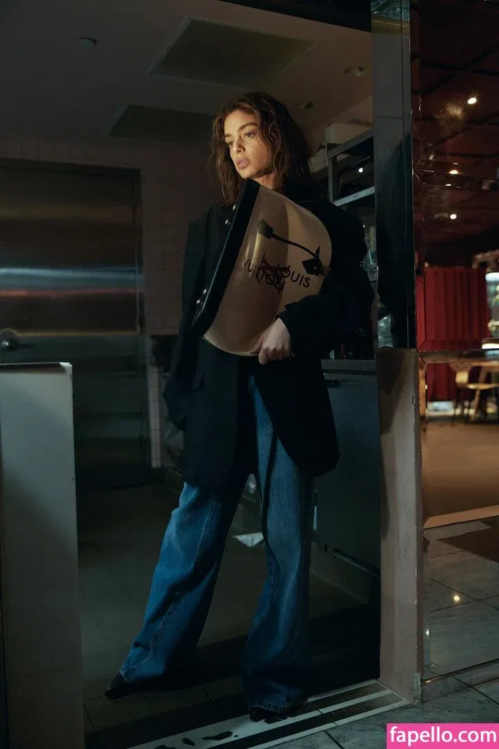 Odeya Rush Onlyfans Photo Gallery 