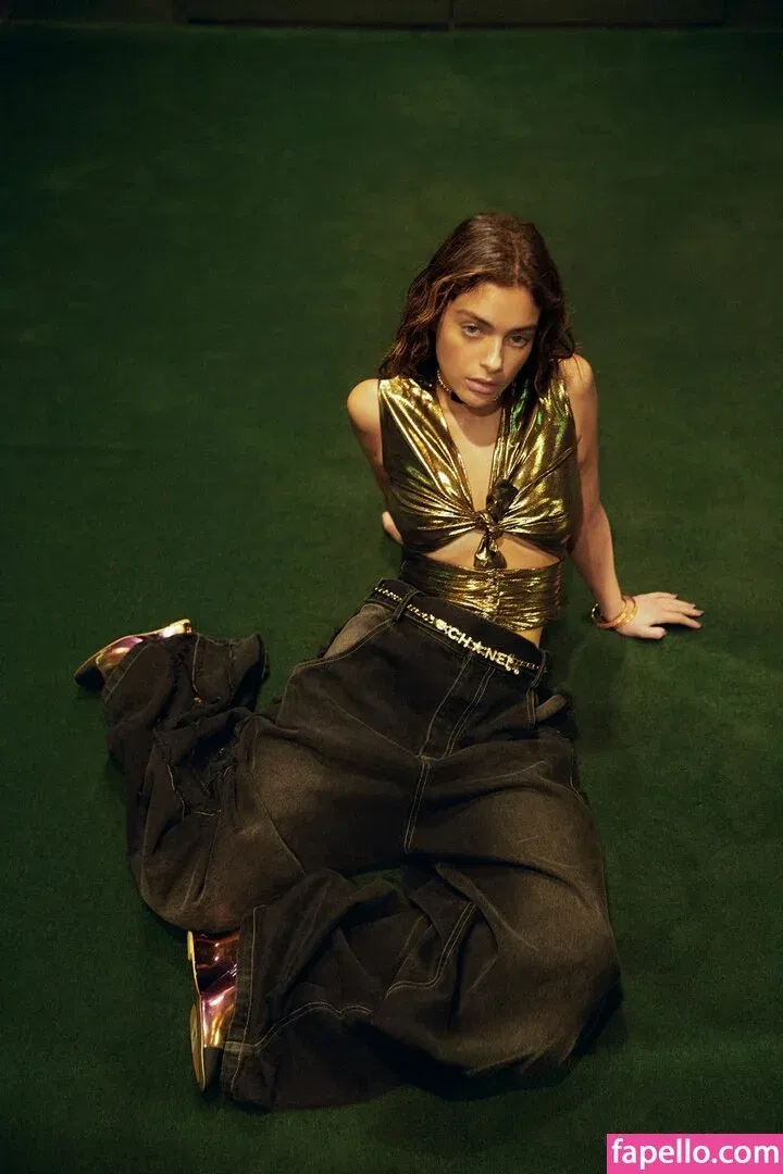 Odeya Rush Onlyfans Photo Gallery 